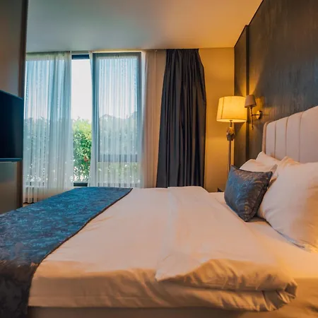 Hotel Dellago Luxury Sapanca Serdivan