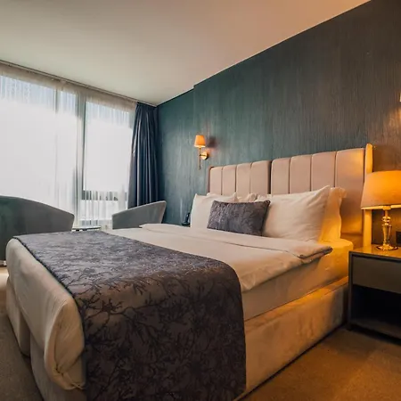 Hotel Dellago Luxury Sapanca Serdivan