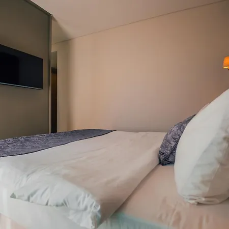 Dellago Luxury Sapanca Otel 4*